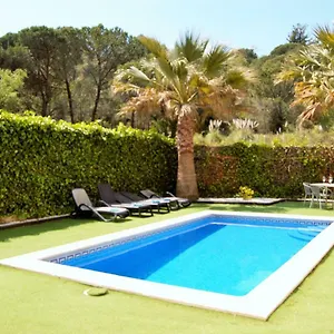 https://villa-bella-lloret-de-mar.topcostabravahotels.com